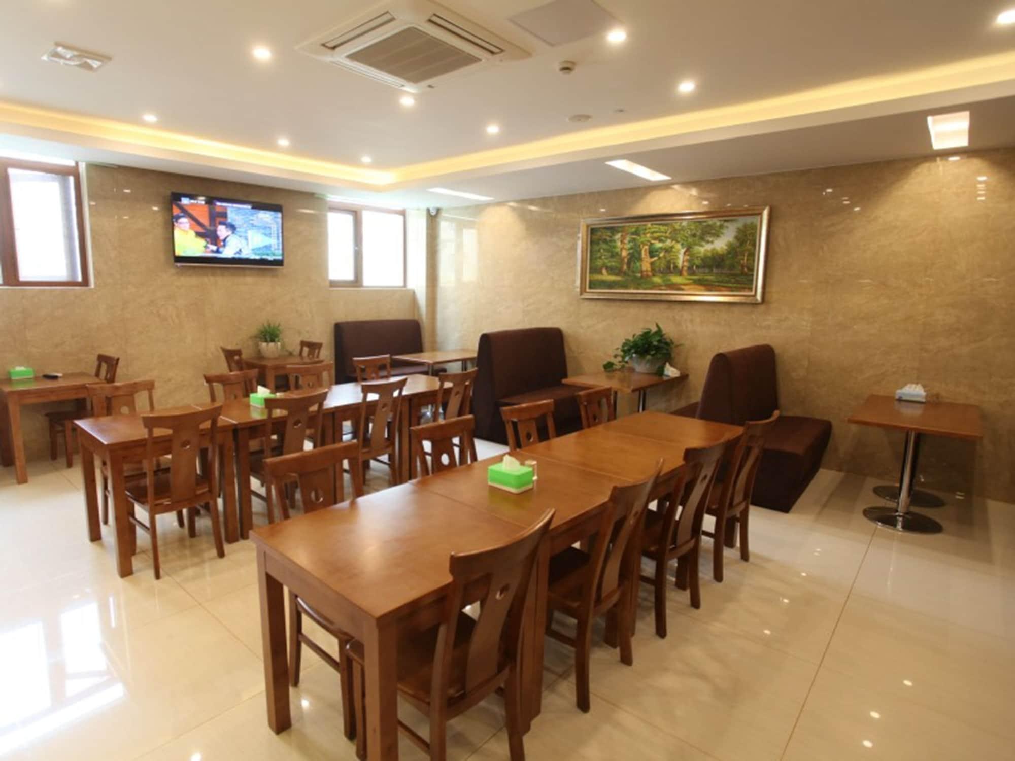 Vatica Shangdong Zaozhuang Tengzhou Railway Station Hotel Exterior foto